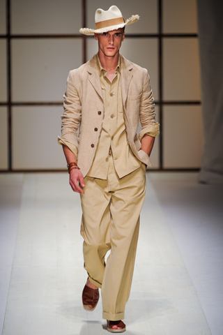 Salvatore Ferragamo / - 2012